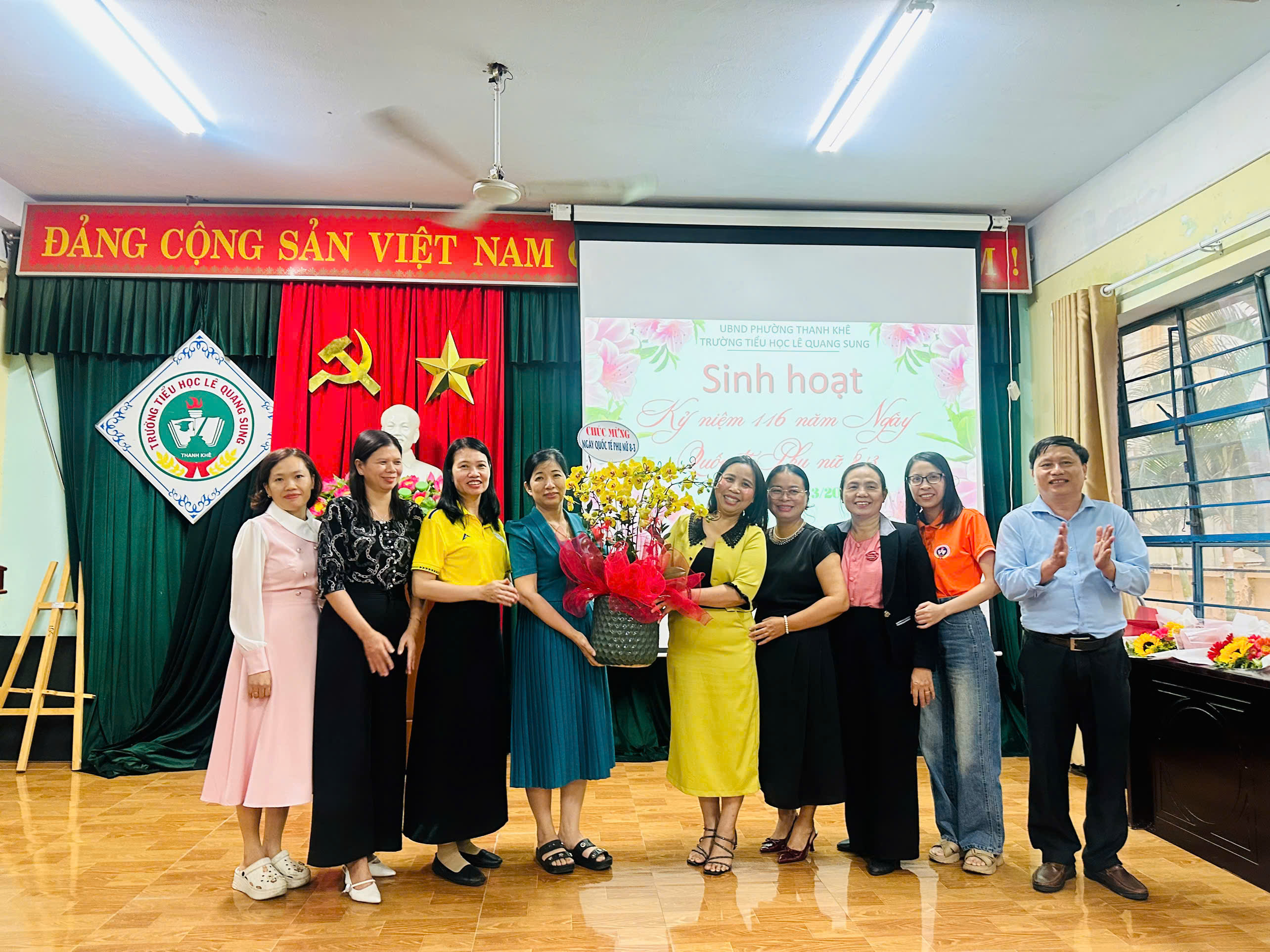 Sinh hoạt kỷ niệm 116 năm ngày Quốc tế Phụ nữ 8/3